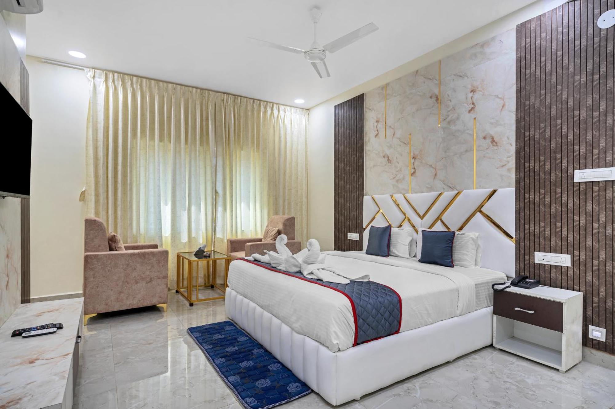 Hotel Sky Land Khammam Exteriér fotografie