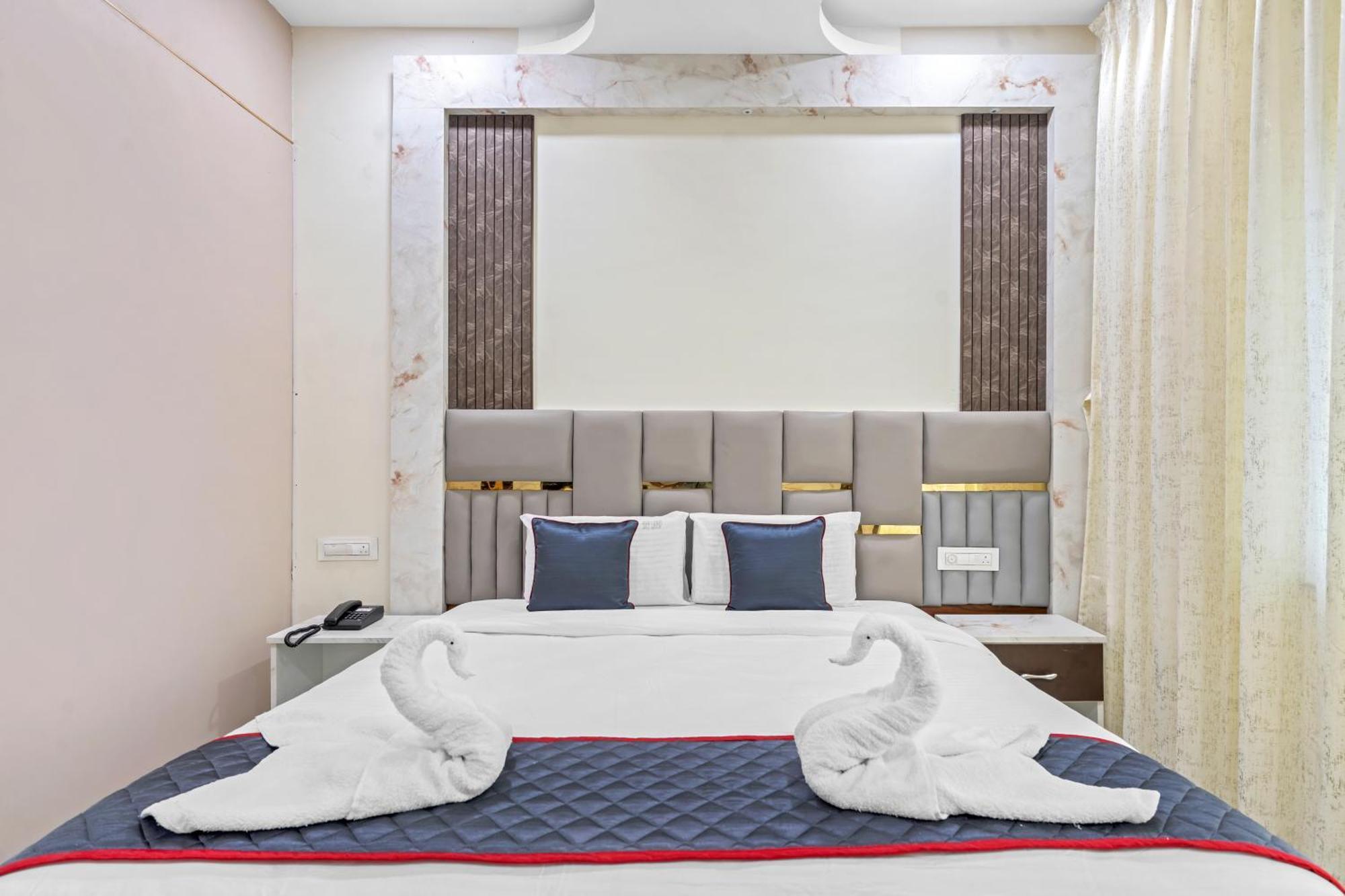 Hotel Sky Land Khammam Exteriér fotografie